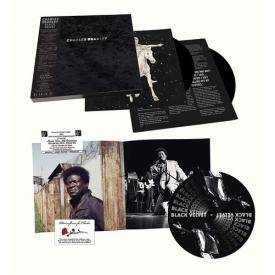 Black Velvet (Limited Edition, Boxed Set, Photo Book)
