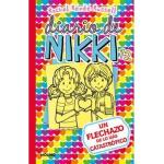 DIARIO DE NIKKI 12: UN FLECHAZO DE LO